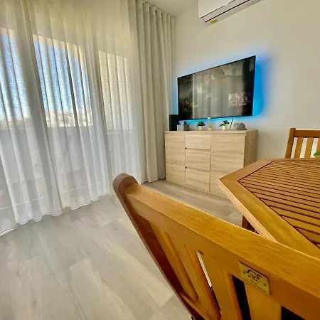 Apartment **fresh And Cosy Appt With Pool, Fiber, Sporttv** *