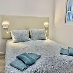 Apartment Fresh And Cosy Appt With Pool, Fiber, Largetv, Gaming